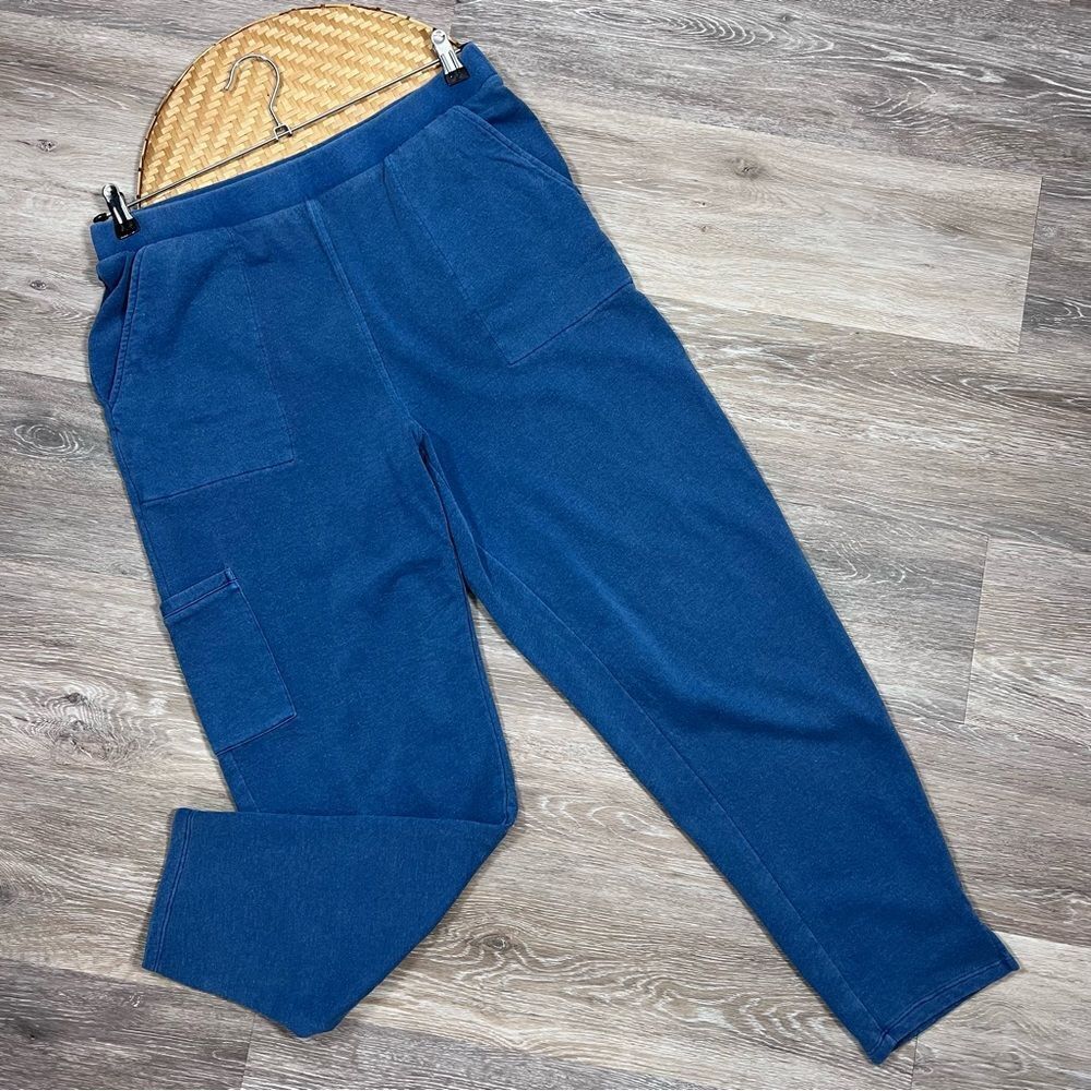 Soft surroundings blue‎ cargo style sweats ankle length